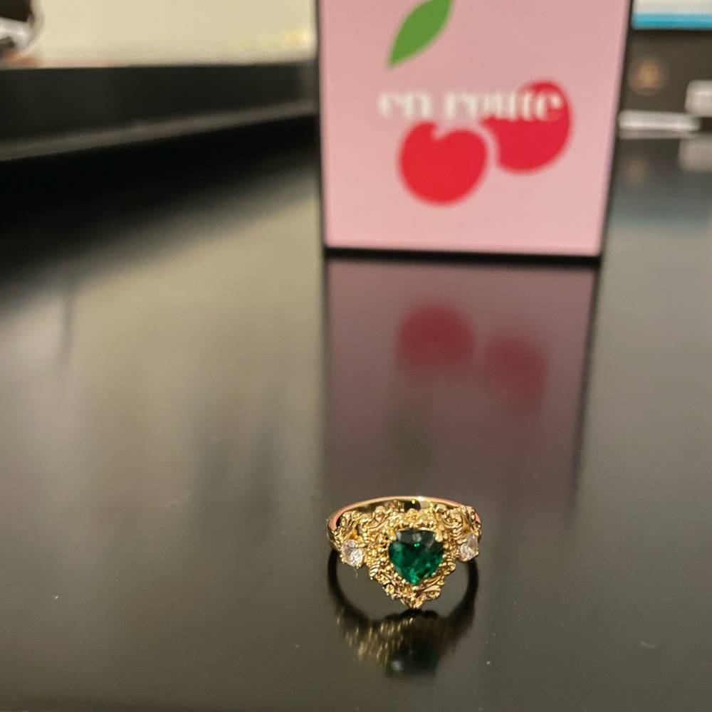 En route Baroque Heart 💚 Emerald Green Ring 💍